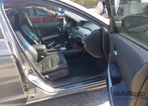 2009 Honda Accord 3.5 Ex-L from USA, damaged, VIN 1HGCP36889A030587